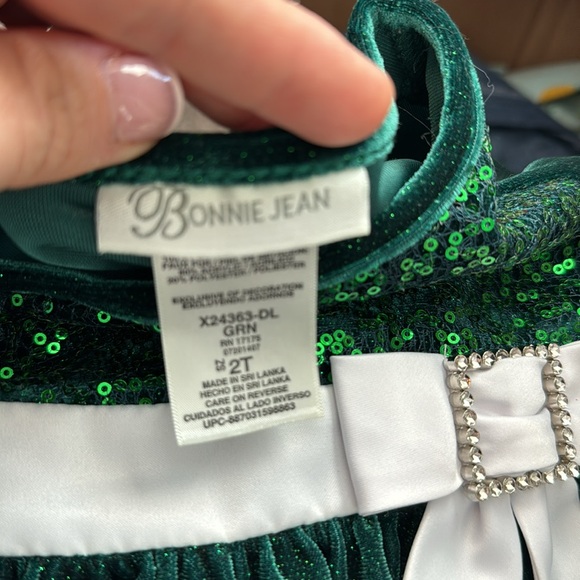 2T BONNIE JEAN CHRISTMAS DRESS - Picture 4 of 4